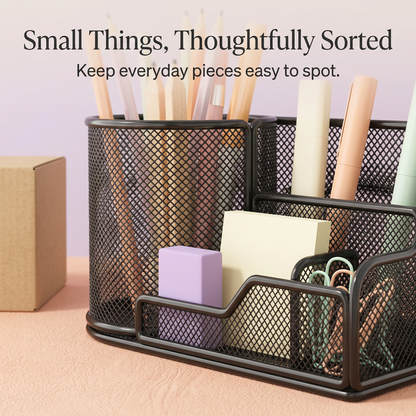 Stepped front pockets with small stationery items